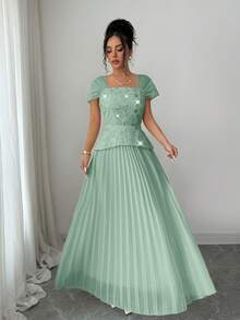 Modelyn French Square Collar Delicate Beaded Embroidery Patchwork Fitted Pleated Short Sleeve Elegant Dress - Green - View 4