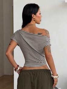 Coolane Áo thun nữ mùa hè phong cách đường phố, hippie, vintage, giản dị, tối giản, kín đáo, chất liệu thoáng mát, co giãn, thoải mái, cổ áo rộng, cổ lệch. - Cà phê nâu - Xem 5