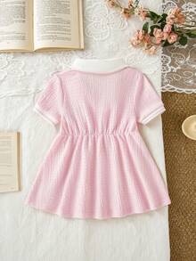 SHEIN 女婴拼接蝴蝶结刺绣褶皱连衣裙，适合日常外出、散步、公园游玩、游乐园、夏季野餐、小型聚会、生日场合等。 - 粉色 - 查看 3