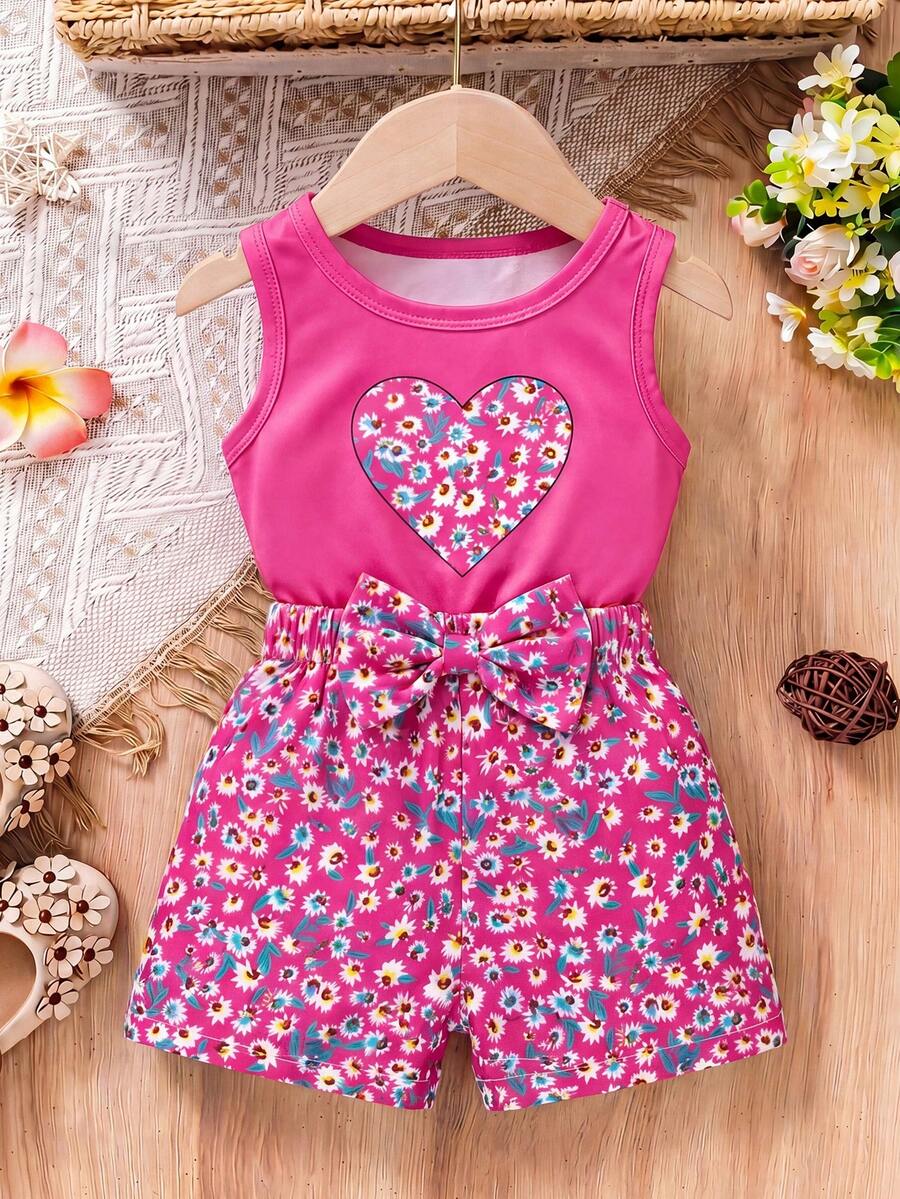 SHEIN Vintaside Kids 女婴爱心印花圆领上衣和印花短裤休闲日常装 - 玫紅色 - 查看 1