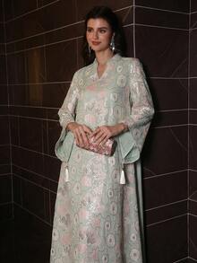 Layrah Luxurious Beaded Embroidered Stand Collar Asymmetric Flare Sleeve Robe, Spring/Summer - Mint Green - View 9