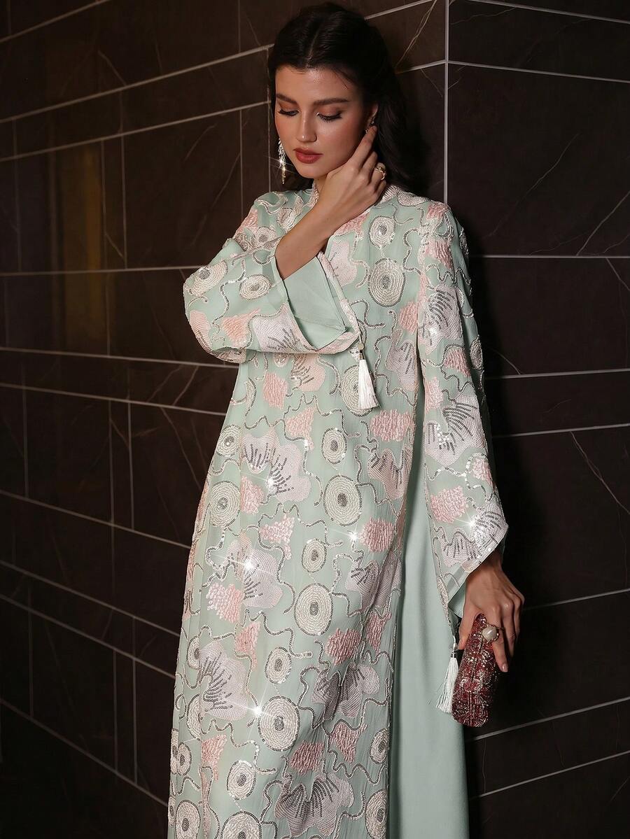 Layrah Luxurious Beaded Embroidered Stand Collar Asymmetric Flare Sleeve Robe, Spring/Summer