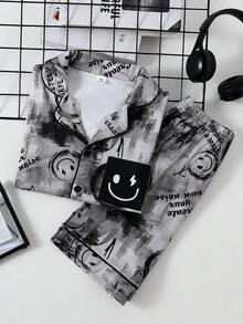 Bộ đồ ngủ, áo khoác cardigan cổ polo chống cháy cho bé trai, in hình mặt cười graffiti, viền trắng, tay ngắn, có túi hình mặt cười; quần short cạp chun, bộ đồ ngủ, đồ mặc nhà - Nhiều màu - Xem 6
