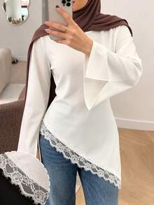 Graceveil Camiseta casual versátil para mujer de manga larga con cuello redondo de unicolor, bajo asimétrico y parche de encaje brillante - Blanco - Ver 4