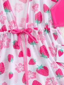 Young Girl Strawberry Print Hollow Out Bowknot One-Piece Swimsuit + UV Protection Cardigan 2 Pieces Set - Multicolor - View 5