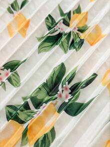 FleurLily 大尺碼女款 V 領短袖印花百褶優雅長洋裝 - 青檸色 - 查看 5