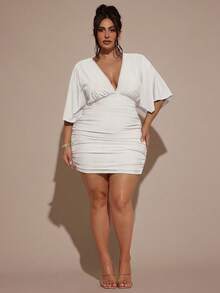 SHEIN BAE Gaun Natal Mini Hijau Leher V untuk Wanita Ukuran Plus - Putih - View 3