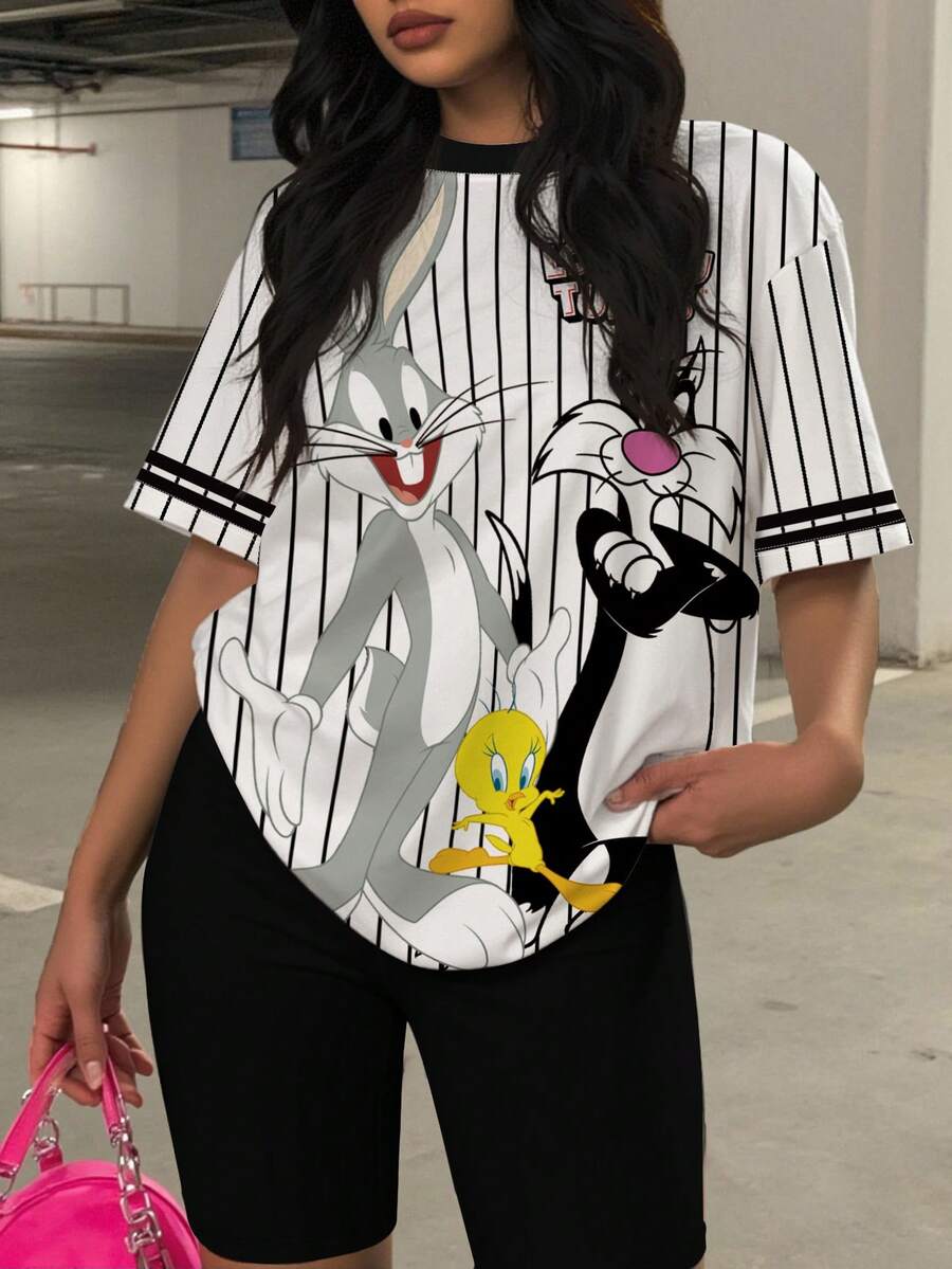 Slaydiva LOONEY TUNES X SHEIN 休闲简约黑白条纹加大码女装两件套 - 短袖上衣和短裤 - 彩色 - 查看 1
