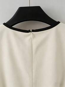 Franclia Áo tank top không tay cổ tròn viền đen trắng đa năng, áo sơ mi trắng nhẹ, áo kiểu dáng thanh lịch dáng xòe, trang phục mùa hè dành cho nữ. - Màu be - Xem 3