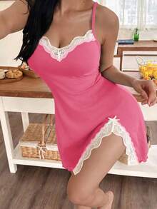 Napfluff Camisón con tirantes finos y abertura lateral con adorno de encaje - Rosa - Ver 6