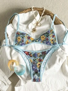 Costavie 夏季女士两件套亮片刺绣挂脖比基尼上衣和系带泳裤泳装套装，性感沙滩度假装 - 藍色 - 查看 6