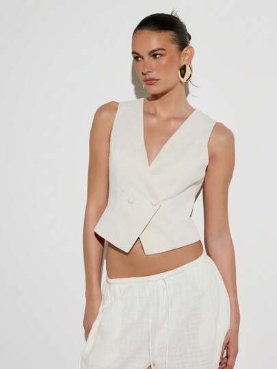 KSTM Áo vest nữ không tay màu be, cài cúc đôi phía trước, cổ chữ V, kiểu dáng blazer chuyên nghiệp, thích hợp cho công sở và kinh doanh.