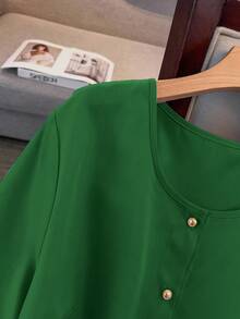 GlowEve CURVE Plus Size Women's Solid Color Short Sleeve Single-Breasted Shirt And Pants Casual 2-Piece Set - Green - View 4