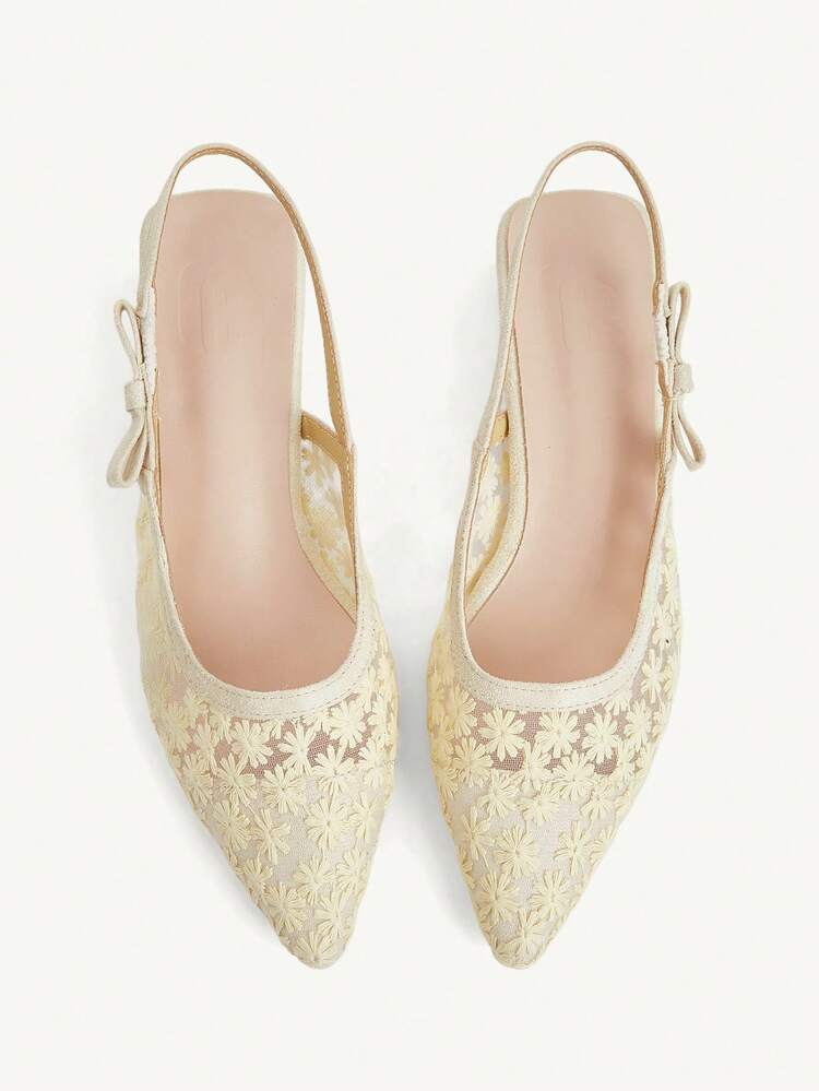 CUCCOO CHICEST Ladies Spring And Summer New Pointed Toe Low Heel Yellow Lace Mesh Bow Fashionable Elegant Breathable Lady Style Women's Shoes Thick Heel Low Heel Empty Women's Shoes