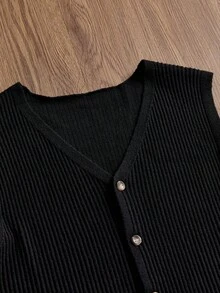ESTAVOR Men's Solid Color Single-Breasted Casual Versatile Daily Wear Knit Top - Black - View 7