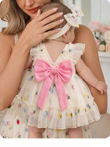 SHEIN Vestido sin mangas con volantes y estampado floral de organza para bebé niña recién nacida para el verano - Beis - Ver 1
