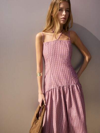 Nöista Pink Printed Maxi Dress With Adjustable Straps And A Halter Neckline. Perfect For Summer, Easy To Style Day-To-Night, Brunch, Vacation, Resort, Beach Dinner, Garden Party, Wedding Guest, Date Night, Rooftop Event, Weekend Getaway, Summer Festival