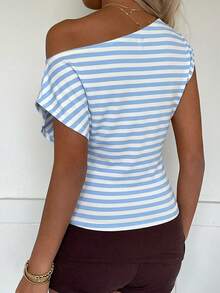 SHEIN EZwear Áo thun nữ dáng ôm, cổ lệch, kẻ sọc xanh trắng, thích hợp mặc đi nghỉ mát và đi làm, mùa hè. - Xanh và trắng - Xem 2