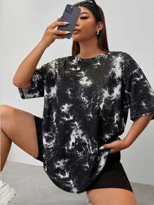 SHEIN EZwear 大码女式扎染图案落肩舒适T恤，适合夏季穿着 - 彩色 - 查看 1