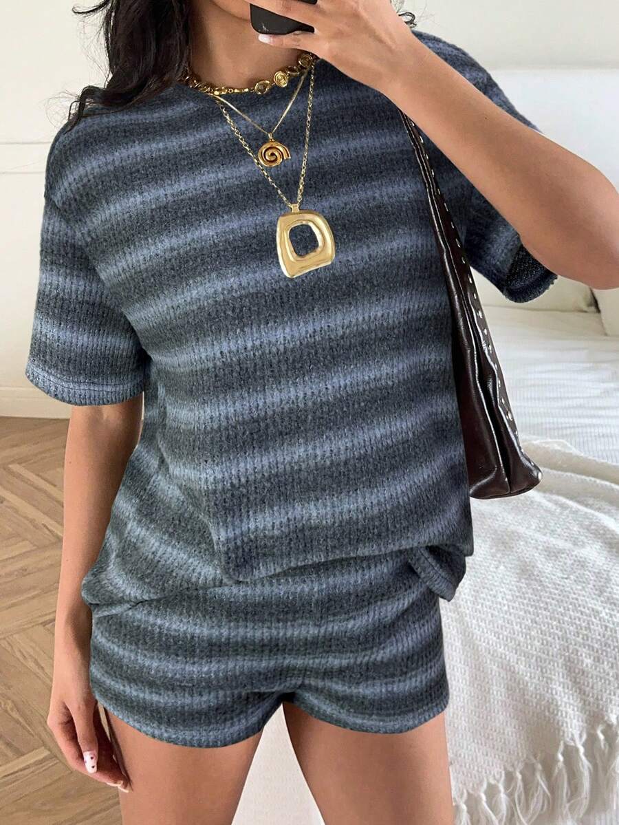 SHEIN EZwear 条纹针织休闲女装套装 - 深灰色 - 查看 1