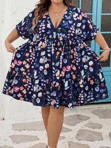 SHEIN CURVE+ 尺码 US22 适合音乐节、海滨度假、波西米亚风的女士条纹V领蝙蝠袖短袖荷叶边下摆休闲连衣裙，秋季女装，冬季，CURVE PLUS - 藏蓝色 - 查看 3