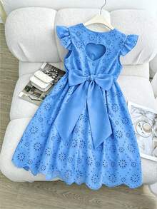 Elladie kids 春夏款玫红色心形镂空泡泡袖圆领束腰大蝴蝶结女童连衣裙，精致镂空花朵短款公主风生日派对宴会日常可爱连衣裙，3D蝴蝶结装饰可爱喇叭袖A字连衣裙 - 藍色 - 查看 2