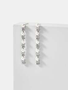 MOTF SILVER GEOMETRIC GEMSTONE WITH ZIRCONIUM PEARL PREMIUM SIMPLE EARRINGS - Yellow Gold - View 2