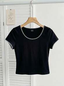 SHEIN EZwear 女款 95% 棉黑色休閒極簡貝殼刺繡圓領修身 T 恤，適合夏季，夏季上衣 - 黑色 - 查看 4