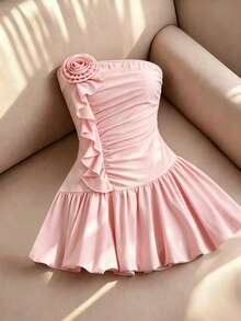 Qadelle Vestido mini con volantes florales sin tirantes, con cintura plisada, minimalista y elegante, adecuado para vacaciones, uso diario casual, primavera/verano para mujeres - Rosa - Ver 3