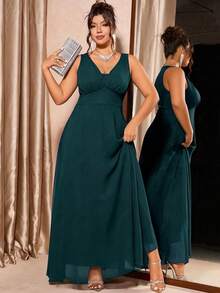 SHEIN LUNE Vestido de fiesta elegante de unicolor sin mangas para tallas grandes - Verde Oscuro - Ver 4