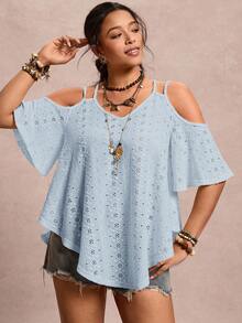 Freevana Plus Size Solid Color Minimalist Off-Shoulder T-Shirt - Baby Blue - View 4