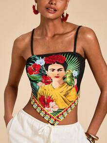 Travachic Frida Kahlo X SHEIN 女士 Frida 印花不对称下摆吊带背心 - 优雅度假沙滩装，完美适用于热带假期、西方音乐节、通勤和夏季外出 - 彩色 - 查看 2