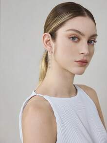 MOTF SILVER GEOMETRIC GEMSTONE WITH ZIRCONIUM PEARL PREMIUM SIMPLE EARRINGS - Yellow Gold - View 7