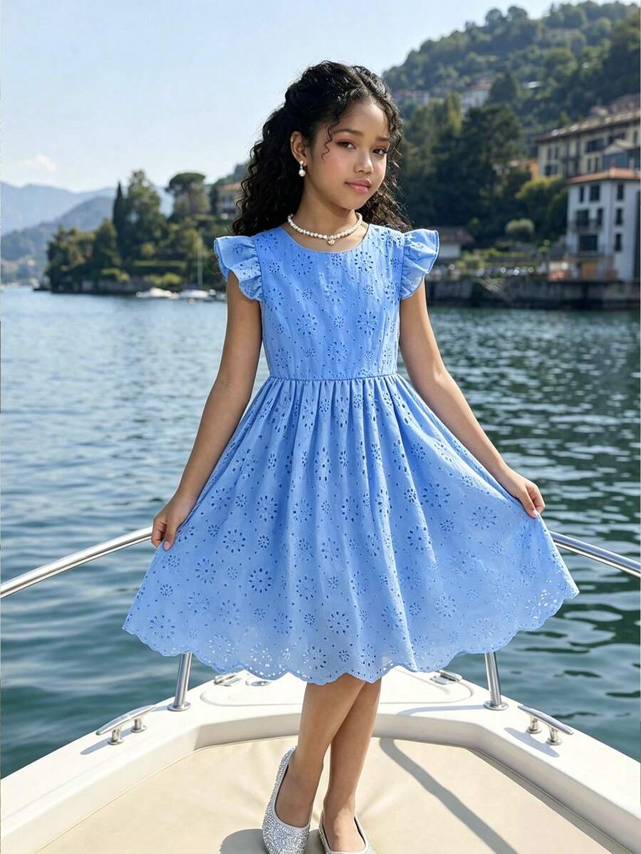 Elladie kids 春夏款玫红色心形镂空泡泡袖圆领束腰大蝴蝶结女童连衣裙,精致镂空花朵短款公主风生日派对宴会日常可爱连衣裙,3D蝴蝶结装饰可爱喇叭袖A字连衣裙 - 藍色 - 查看 1