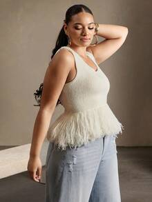 Vixey Áo peplum không tay dệt kim gân viền tua rua - Màu be - Xem 1