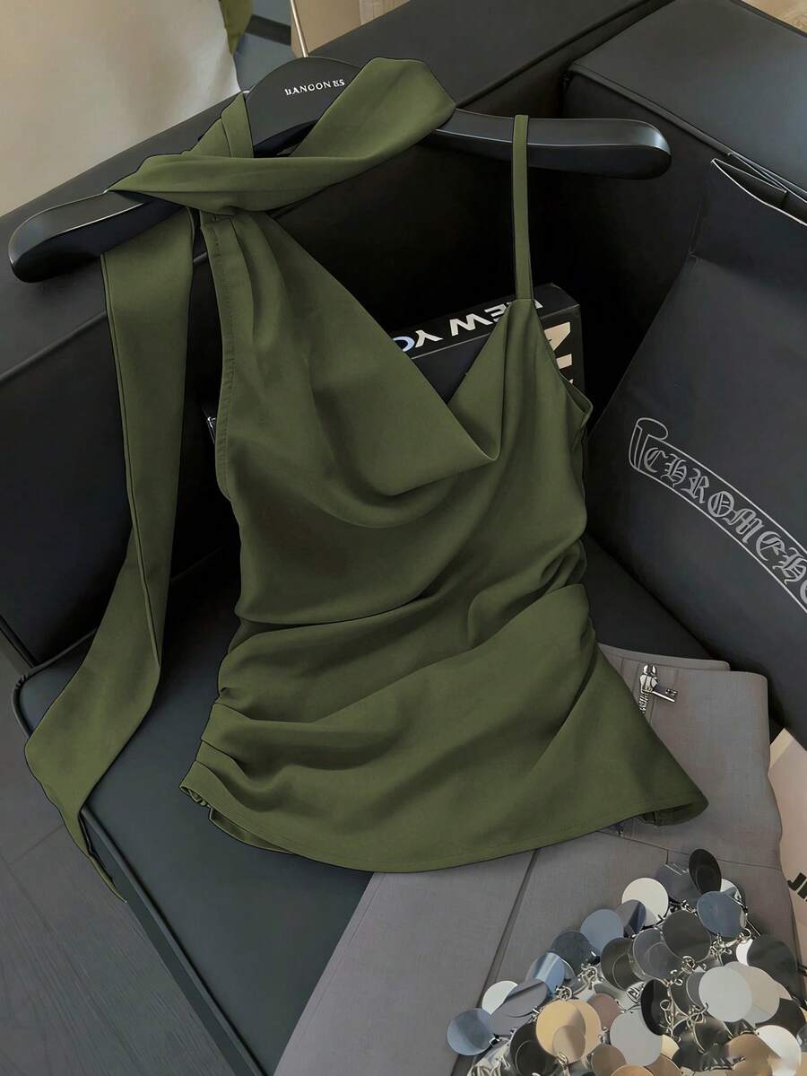 GlowEve 女士春夏法式浪漫西西里优雅休闲通勤度假下午茶情人节婚礼派对纯色腰部褶皱不对称吊带背心衬衫 - 軍綠色 - 查看 1