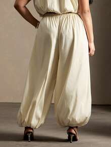 Vixey Woven Elasticized Waistband And Cuffs Bubble Pants - Cream - View 5