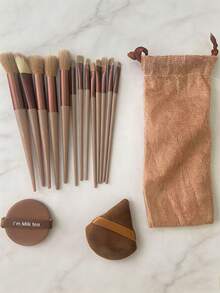 13 piezas Pinceles de maquillaje profesionales con 2 esponjas marrones, pinceles multifuncionales suaves para base, contorno, rubor, sombra de ojos y corrector, regalo de belleza ideal para mujeres - Multicolor - Ver 8