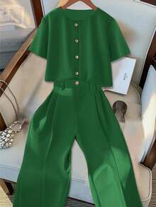 GlowEve CURVE Plus Size Women's Solid Color Short Sleeve Single-Breasted Shirt And Pants Casual 2-Piece Set - Green - View 1