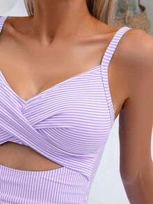 Swim Basics 女士性感条纹连体镂空前系带后背泳衣，夏季 - 紫色 - 查看 3