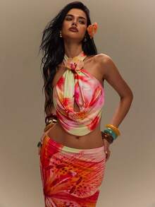 TypaGal Top halter sin espalda con estampado floral y decoración de flores 3D para vacaciones en la playa para mujer - Multicolor - Ver 4