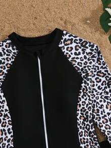 SHEIN 少女豹纹针织拉链两件套泳衣，无袖露脐上衣+短裤，时尚休闲优雅，适合游泳、海滩、泳池、夏季度假等场合。 - 彩色 - 查看 3