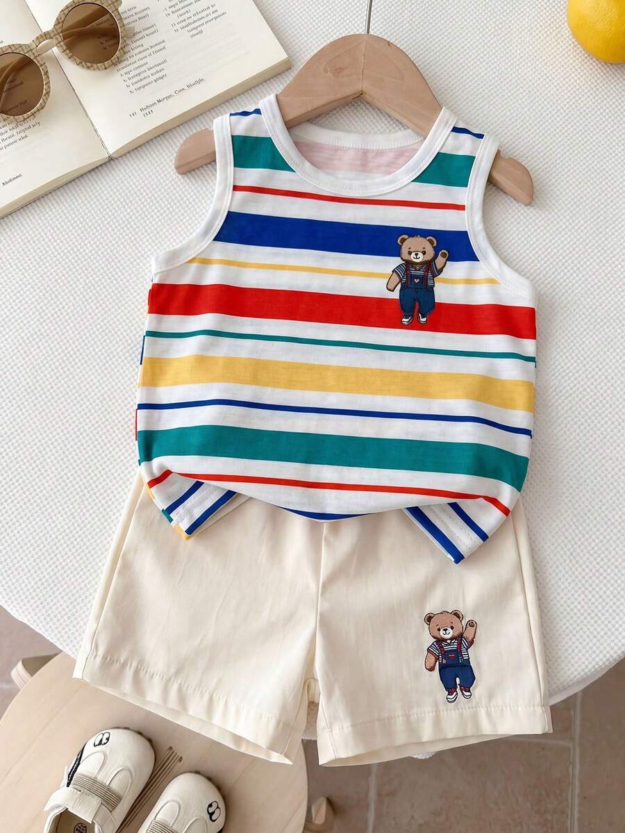 SHEIN Playful Pals 2件組男嬰夏季休閒可愛海灘套裝 條紋背心印卡通熊圖案 & 米色短褲 柔軟針織面料 嬰幼兒服裝套裝 - 彩色 - 查看 1