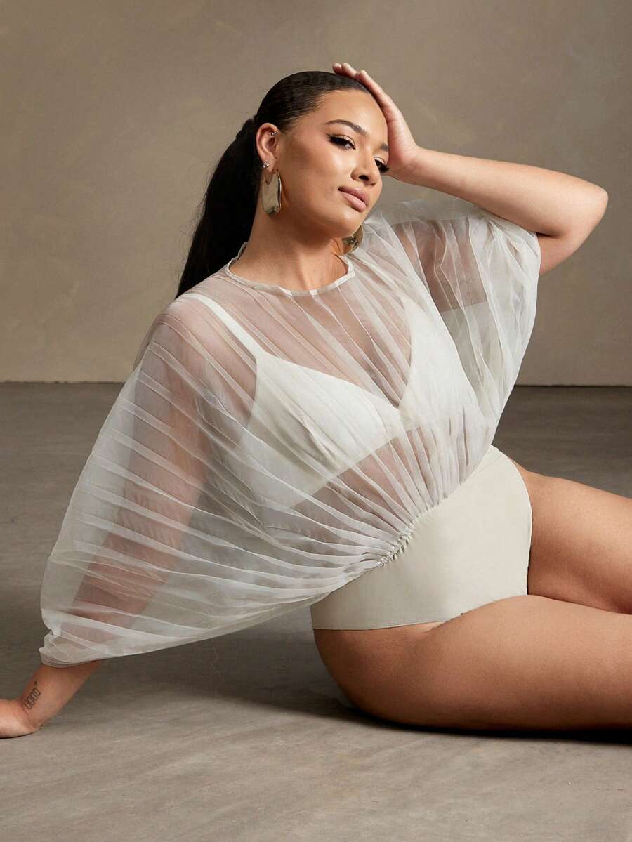 Vixey Áo liền thân bằng vải organza mỏng, xếp ly, tay bồng. - Màu be - Xem 1
