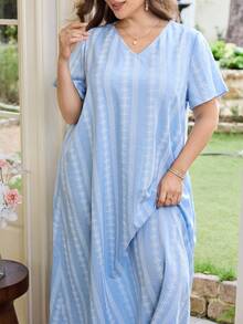 Al Najma Plus Size Floral Print Short Sleeve Loose Casual Dress For Women - Blue - View 1
