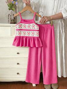 SHEIN Vintaside Kids 女童休闲时尚度假吊带无袖露脐钩针草莓蕾丝边吊带背心搭配松紧腰宽松纹理面料阔腿裤套装 - 粉色 - 查看 4