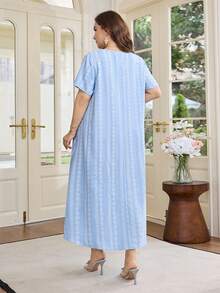 Al Najma Plus Size Floral Print Short Sleeve Loose Casual Dress For Women - Blue - View 2
