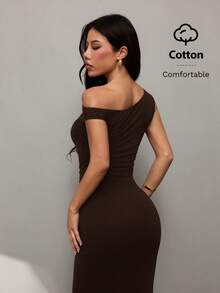 SHEIN PETITE Đầm đuôi cá dài lệch vai, chất liệu cotton thoải mái, thích hợp cho mùa hè, hẹn hò hàng ngày, tiệc tùng, những dịp trang trọng, đi chơi. - Cà phê nâu - Xem 2