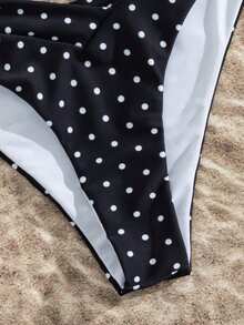 Swim Mod Conjunto de bikini de estilo de vacaciones con pantalones cortos de corte alto con estampado de lunares, escote halter y espalda sexy para mujer, ideal para playa y festivales de música en primavera/verano - Blanco y Negro - Ver 3