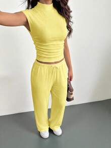 SHEIN Tall 女士夏季纯色立领褶皱上衣和裤子两件套，休闲女装运动服，女士夏季服装，女士夏季休闲套装，棕色两件套，女士两件裤装，女士休闲两件套，舒适两件套，棕色裤装，女士棕色连体裤两件套 - 淡黃色 - 查看 6